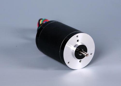 無刷直流電動機優(yōu)勢為何大于缺點？